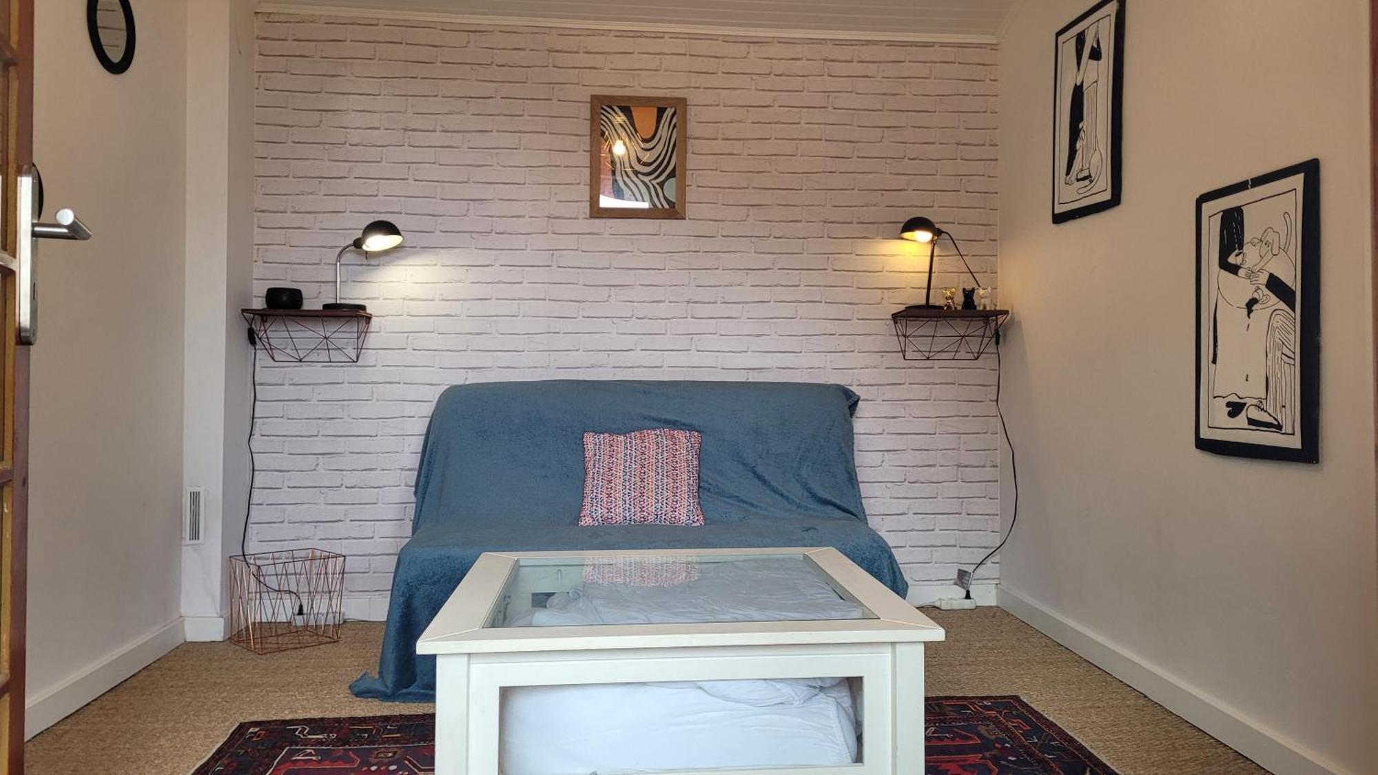 B&B Chambres "Chez Meme Germaine" Caramany Εξωτερικό φωτογραφία